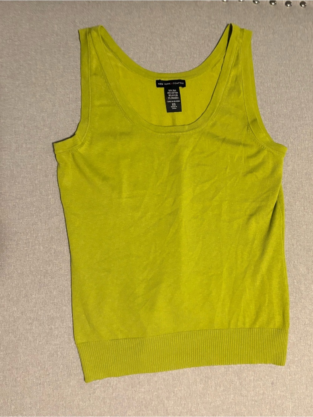 New York & Company Bright Lime Green Scoop Neck Tank